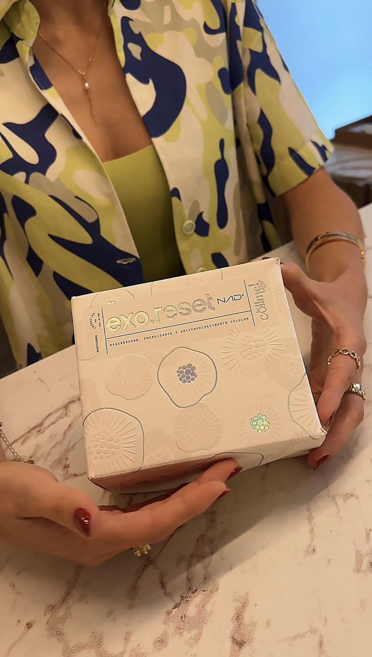 Caixa de produto entregue à paciente